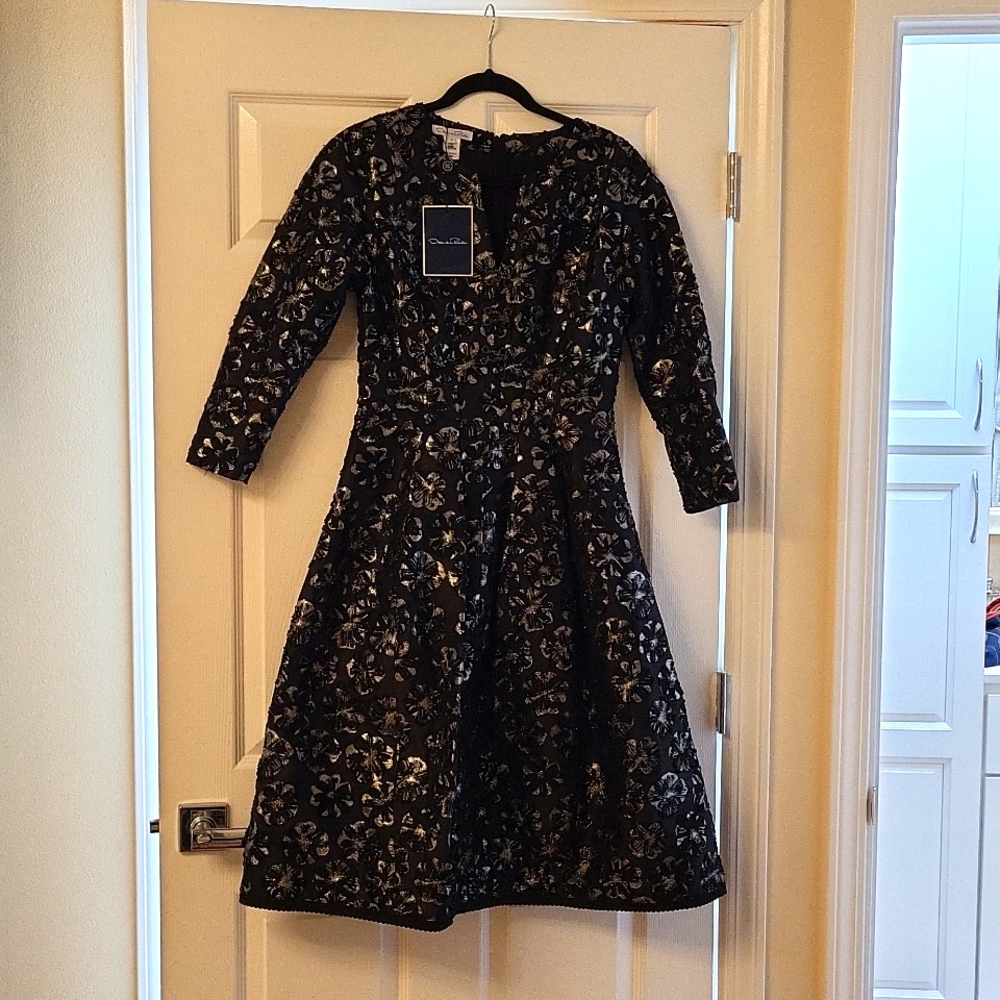 NWOT Oscar de la Renta spectacular black/silver cocktail dress with puffy skirt